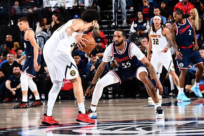 NBA 季后赛快船胜掘金 3 比 3 平将迎抢七 小德里克 - 琼斯表现出色