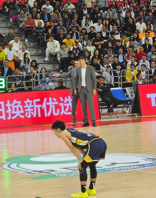 CBA 季后赛半决赛 G3：辽宁队 0-3 被淘汰，冲四连冠梦碎