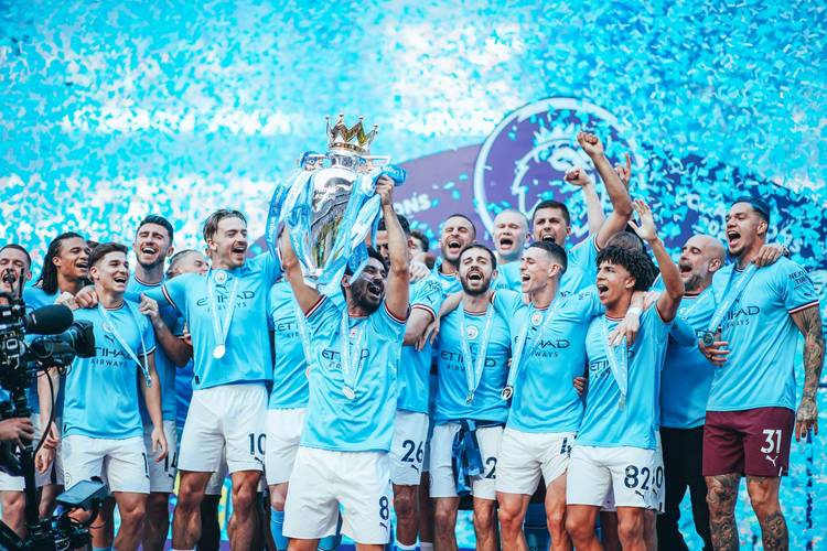 利物浦提前封王英超悬念成欧冠名额归属，曼城1-0小胜狼队