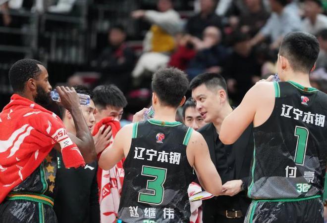 CBA 季后赛四强赛况：国内球员在关键阶段作用凸显