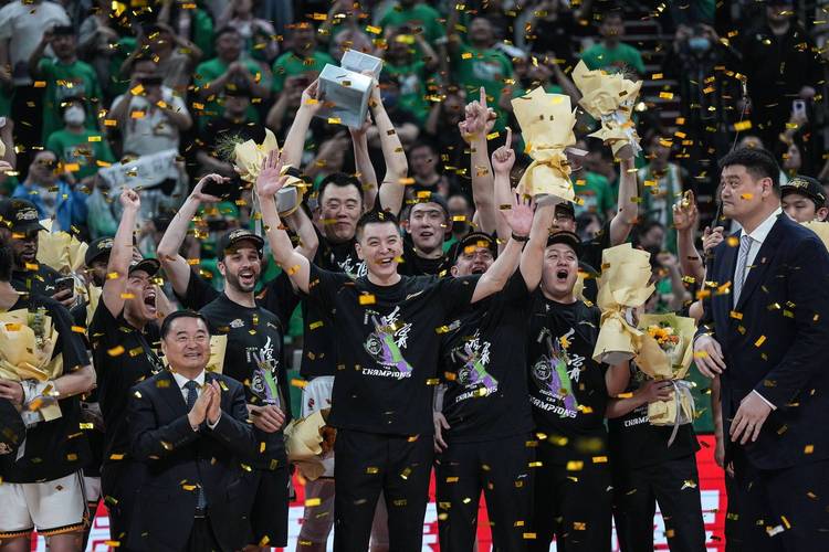CBA 半决赛落幕辽篮王朝终结，面临重建难题及球员续约困境