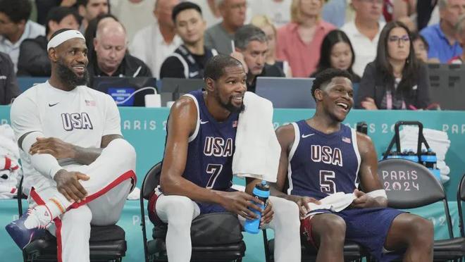 2024-25赛季NBA季后赛激战正酣，库里抢七大战得分受关注，盘点历史抢七场均得分最高十人