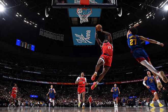 NBA 季后赛：掘金胜快船晋级，快船布朗虽败仍展亮点