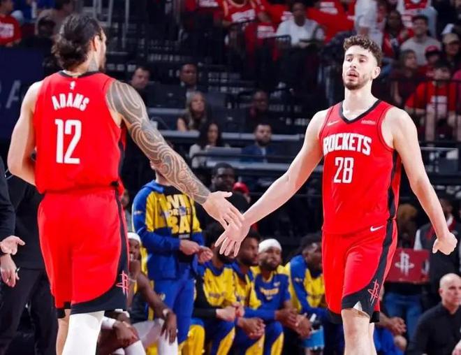 NBA 季后赛：快船出局后勇士战火箭，抢七形势对勇士不利