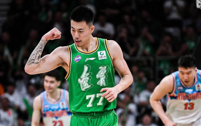 5月4日晚CBA辽宁男篮前锋丛明晨正式退役，背后原因令人深思