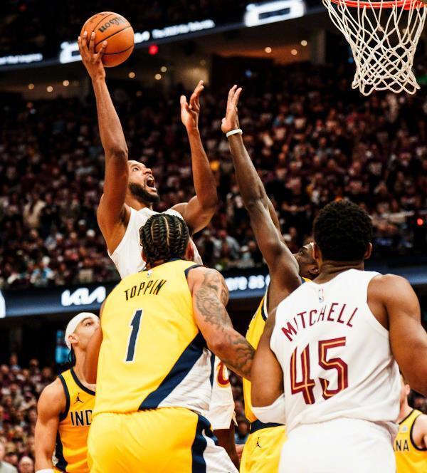 5月5日NBA季后赛东部半决赛骑士VS步行者G1赛况