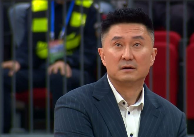 年年无缘CBA总决赛，杜锋输球理由多，广东队球迷听腻了