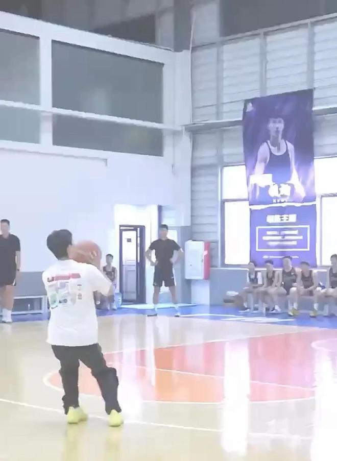 北京时间5月5日早！CBA徐杰、胡明轩、张昊休赛期最新动态汇总