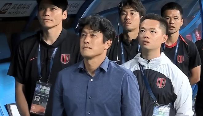 中超1/3赛程战罢争冠格局初现，成都蓉城惊艳表现引关注