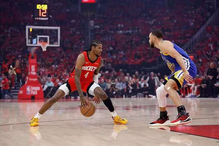 抢七崩溃！年轻火箭惨遭勇士4-3黑七淘汰，四大短板暴露无遗