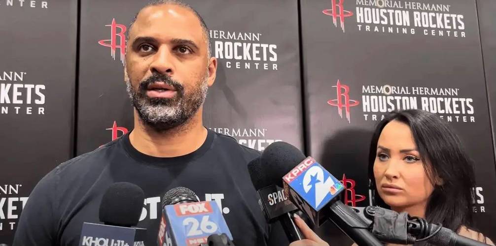 北京时间5月5日NBA季后赛西部首轮G7，火箭主场惜败出局，主帅乌度卡引关注