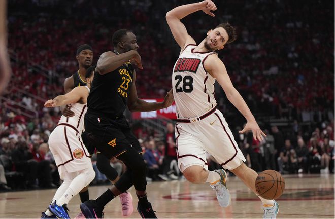 NBA 季后赛西部首轮 G7：火箭惜败勇士，阿门闪耀申京表现糟糕