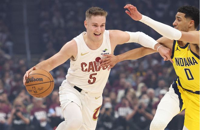NBA东部半决赛：步行者胜骑士先拔头筹，萨姆-梅里尔表现失望