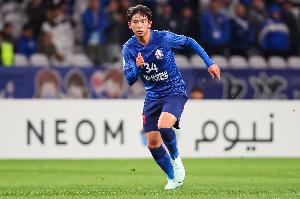5月5日中超第11轮上海申花客战梅州客家，路易斯伤退刘诚宇顶替首发