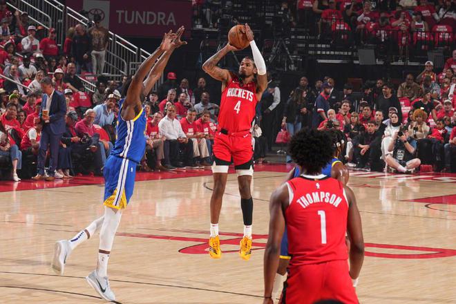 5月5日NBA季后赛首轮收官，火箭1-3落后连扳两局仍抢七出局