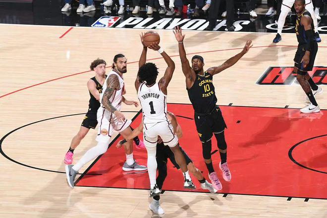 5月5日NBA季后赛首轮抢七：勇士客场险胜火箭晋级，老将经验成关键