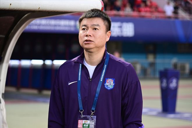 中超第11轮河南队与天津津门虎队激战，赛前状态低迷谁能突围？