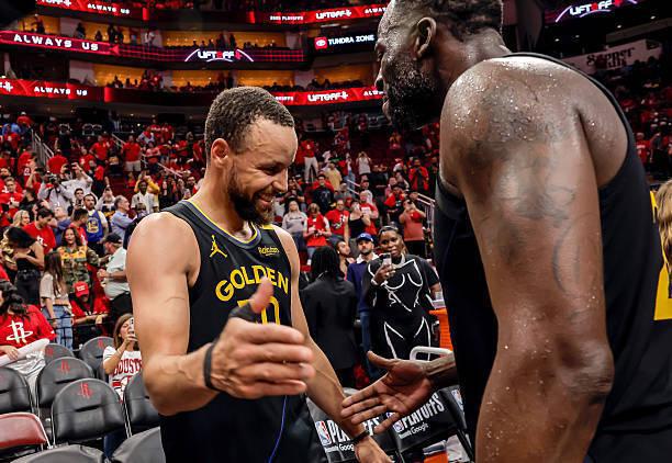 NBA 季后赛：金州勇士胜休斯顿火箭晋级，库里表现引关注