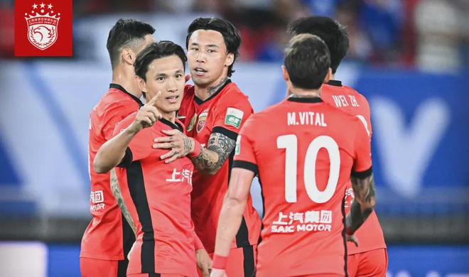 5月5日中超第11轮：上海海港客场2-0胜武汉三镇，维塔尔爆发首开纪录