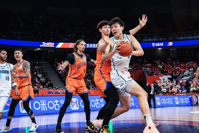 王治郅指出杨瀚森不足，欲登NBA联赛需提升战力引关注