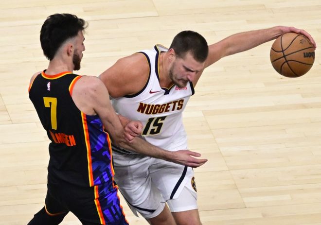 5月6日NBA季后赛半决赛G1：雷霆主场对阵掘金，最终掘金逆转获胜