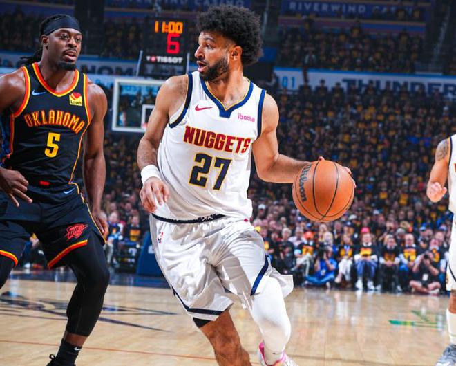NBA 常规赛收官掘金困境逆转，西部半决赛首战再下一城迎开门红
