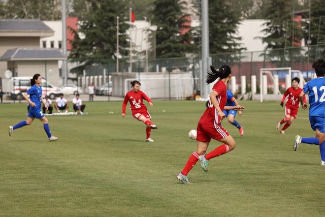全国十五运会女足成年组资格赛西安赛区：陕西女足 3:0 胜内蒙古队获两连胜