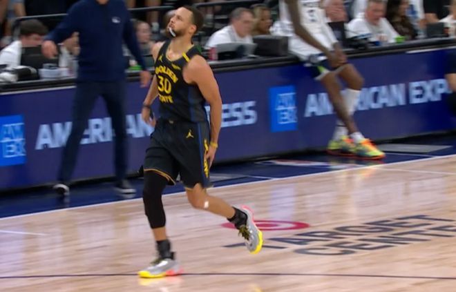 NBA 季后赛金州勇士客场战森林狼，库里受伤情况如何？