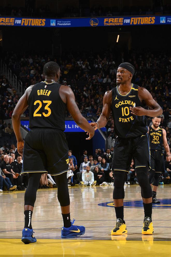 NBA 季后赛激战正酣：勇士VS森林狼半决赛G1精彩回顾