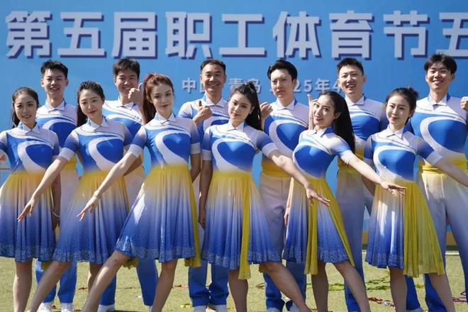 山东港口第五届职工体育节五人制足球赛激情开战，日照港夺冠