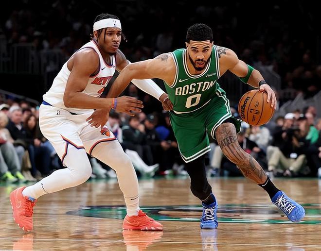 NBA2024-25季后赛次轮东部焦点战：凯尔特人G1大败原因剖析