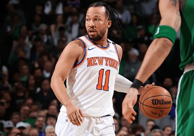 NBA2024-25季后赛次轮东部焦点战：凯尔特人G1大败原因剖析