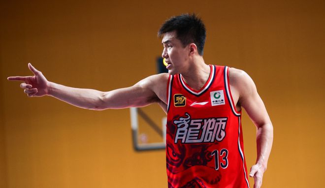 CBA总决赛：辽宁男篮现状及杨鸣马健连线谈球员竞争问题