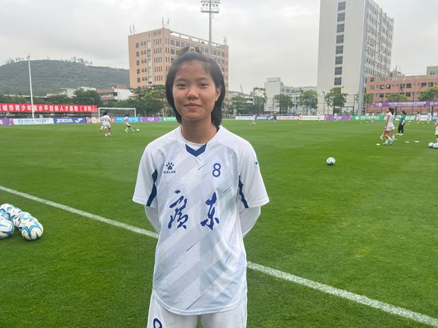 深圳二零二八U16女足载誉归，法国蒙太古杯创佳绩获锻炼
