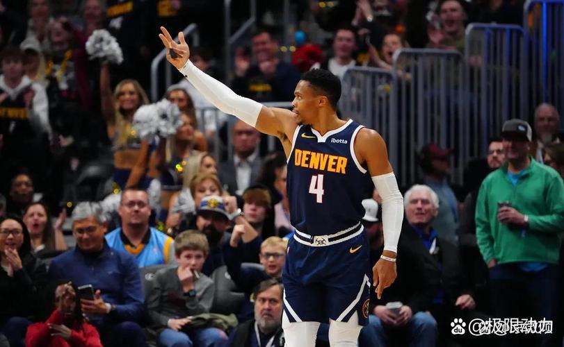 NBA 季后赛：雷霆与掘金激战，雷霆首节大比分领先占先机