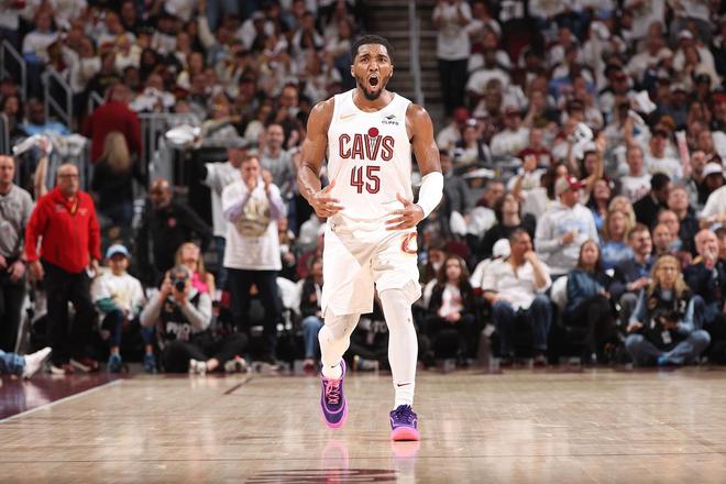 盘点NBA季后赛分差榜前列比赛，雷霆成首支单次季后赛两胜40+球队