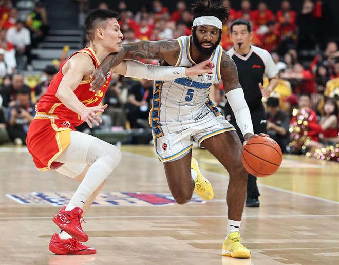 5月7日杭州黄龙体育馆 CBA总决赛第一场北京队获胜详情