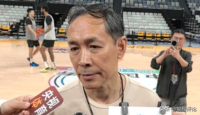 5月9日CBA总决赛G2赛前：北京男篮备战，朱俊龙带伤出战