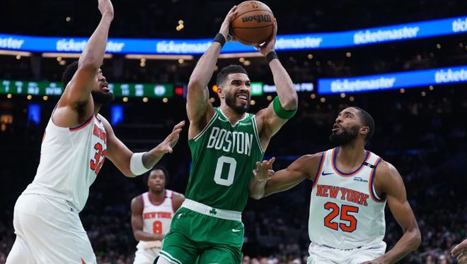 NBA 季后赛东西部半决赛前两轮战罢，冷门频出大局已定