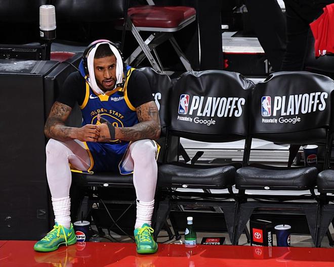 NBA 季后赛森林狼胜勇士扳平总比分，佩顿二世低迷成关键