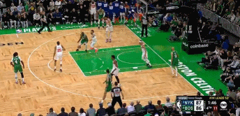 尼克斯队2-0领先！逆转击败NBA卫冕冠军，米卡尔-布里奇斯表现出色