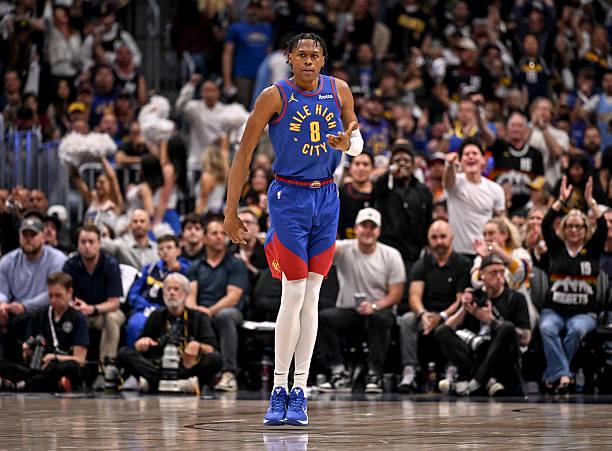 NBA西部半决赛G3：掘金主场险胜雷霆，佩顿-沃特森表现不俗