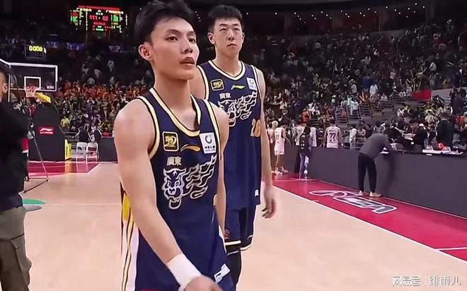 CBA总决赛激战正酣，广东男篮内线调整引关注，新星王洪泽崛起