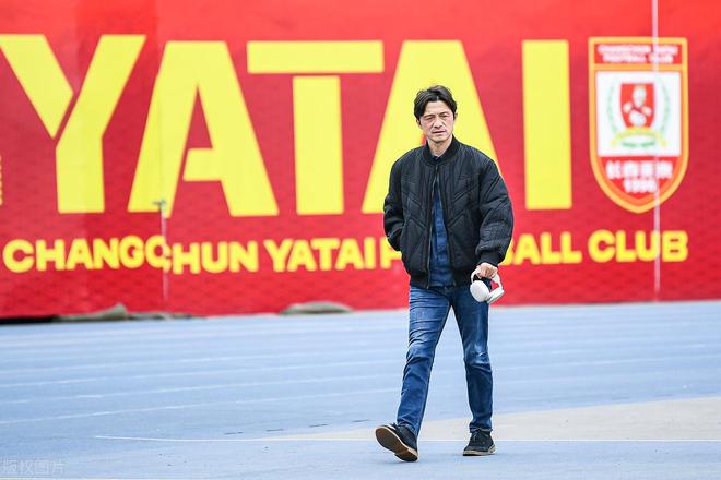 中超赛程已过1/3，武汉三镇等队换帅，长春亚泰谢晖下课经历全解析
