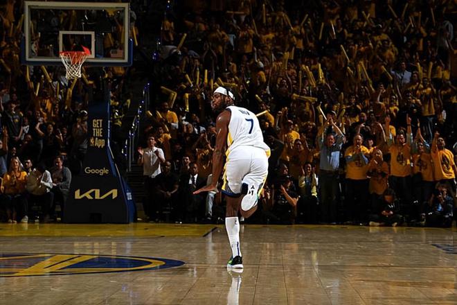 NBA西部半决赛：森林狼2-1领先，巴迪-希尔德表现出色